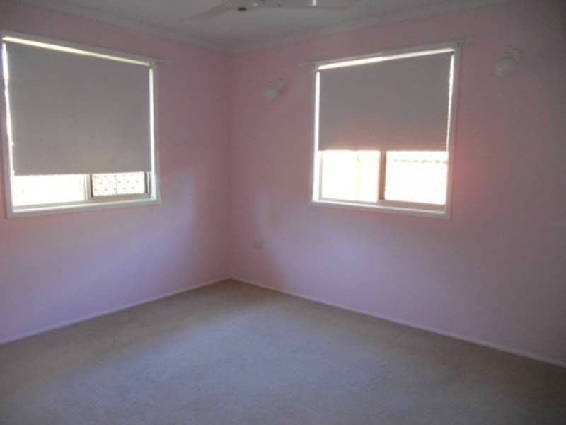 18 Hume Street, WEST MACKAY QLD 4740, West Mackay - Thumbnail 5