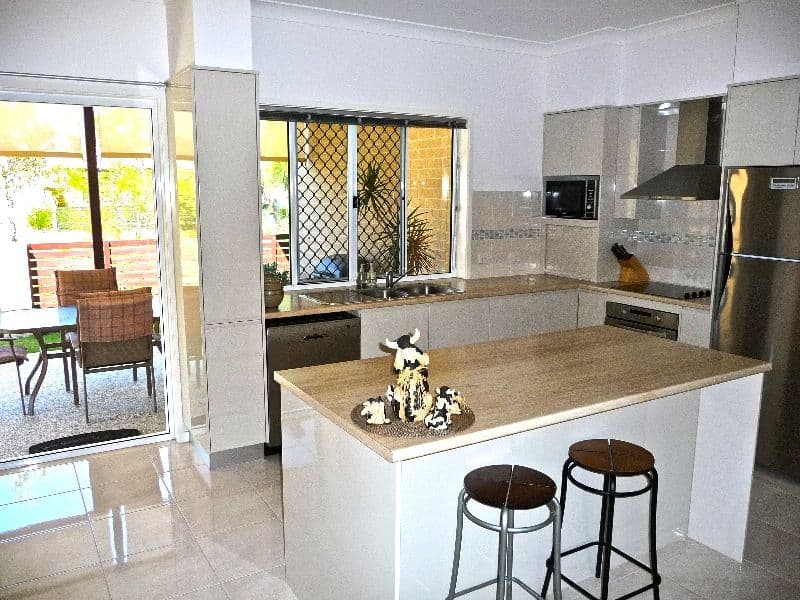 17 Gairdner Street, CALOUNDRA WEST QLD 4551, Caloundra West - Thumbnail 3