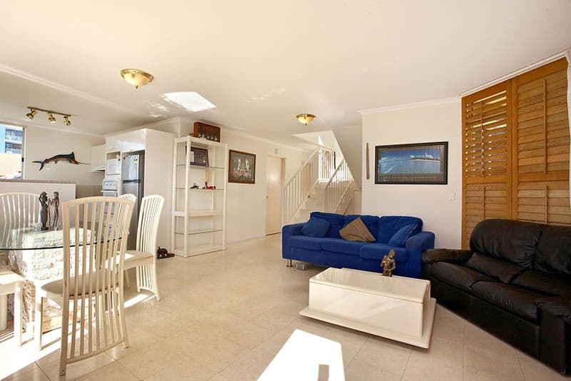 146 Marine Parade, SOUTHPORT QLD 4215, Southport - Thumbnail 3