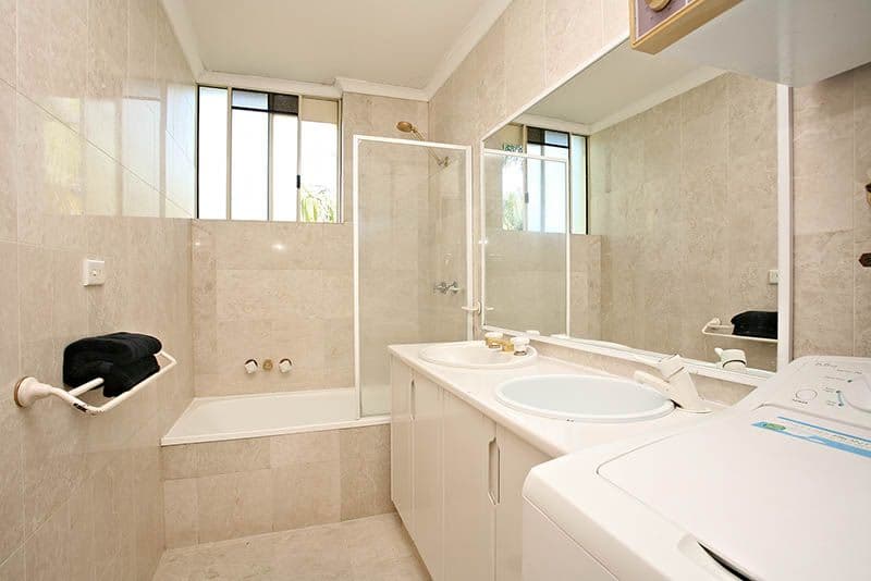 146 Marine Parade, SOUTHPORT QLD 4215, Southport - Thumbnail 8