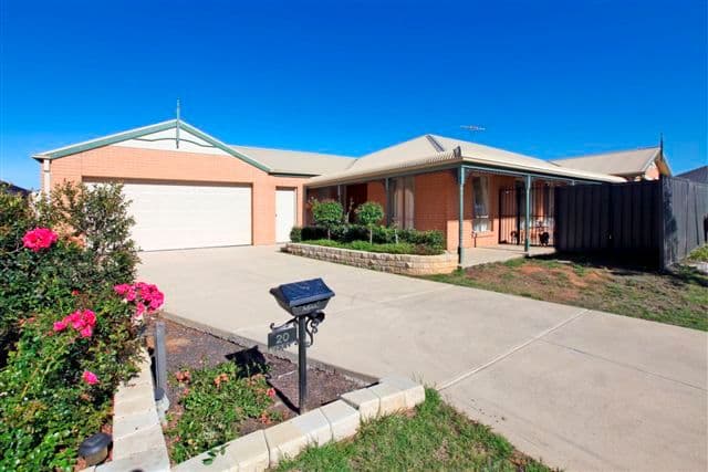 20 Gippsland Way, CRAIGIEBURN VIC 3064, Craigieburn - Image 1