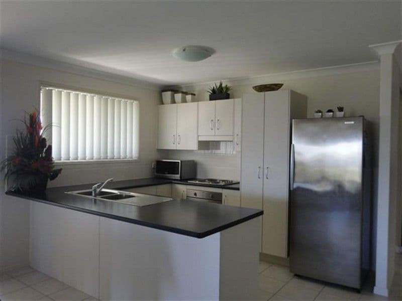 19 Joseph Street, GRACEMERE QLD 4702, Gracemere - Thumbnail 2