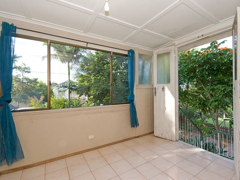70 Cremorne Road, KEDRON QLD 4031, Kedron - Thumbnail 4