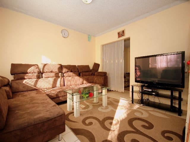 112-114  Wattle Avenue, CARRAMAR NSW 2163, Carramar - Thumbnail 2