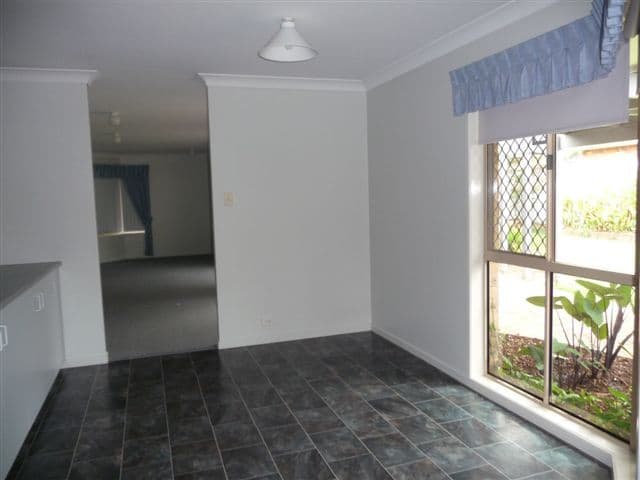 16 Moore Crescent, WILSONTON QLD 4350, Wilsonton - Thumbnail 7