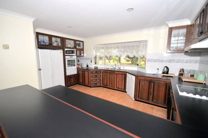 38 Brady Road, LETHBRIDGE VIC 3332, Lethbridge - Thumbnail 4