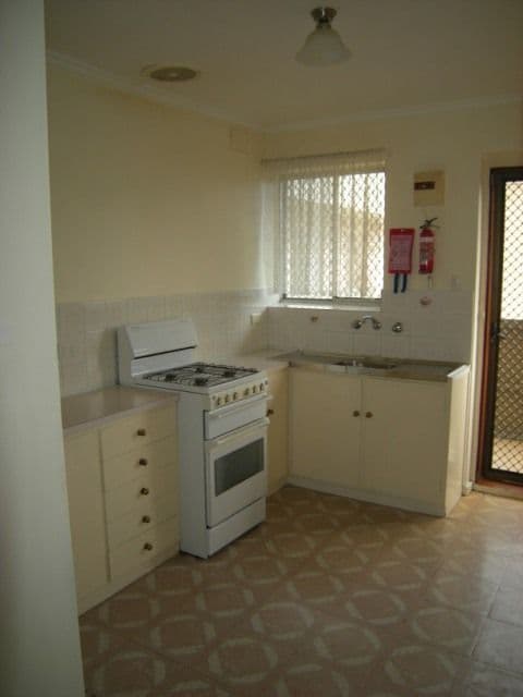 56/3  Noblet Street, FINDON SA 5023, Findon - Thumbnail 2