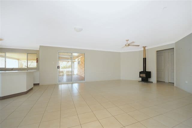 1 Angus Street, HIGHFIELDS QLD 4352, Highfields - Thumbnail 3