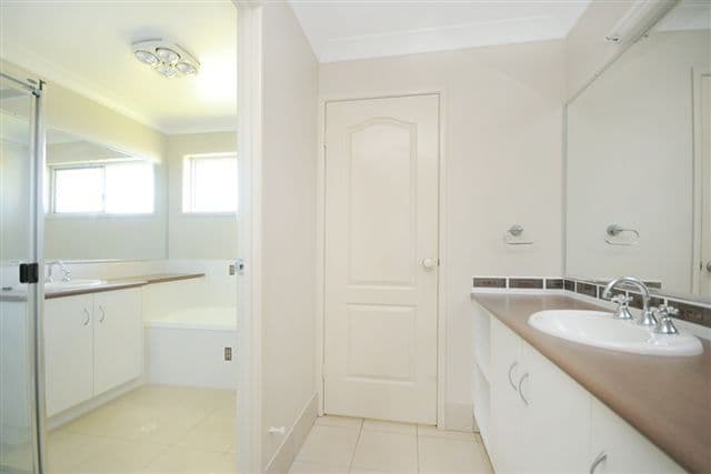 1 Angus Street, HIGHFIELDS QLD 4352, Highfields - Thumbnail 8