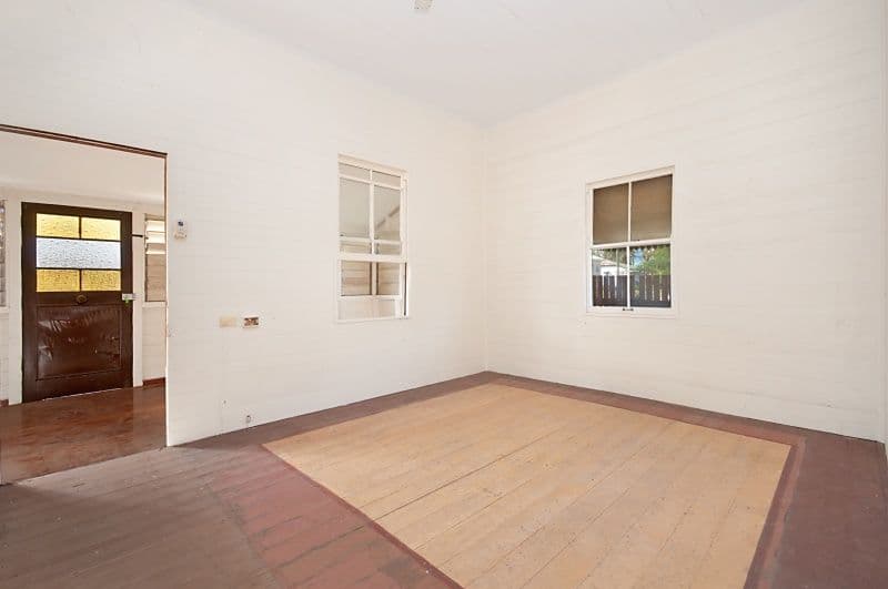 12 Estate Street, WEST END QLD 4810, West End - Thumbnail 6