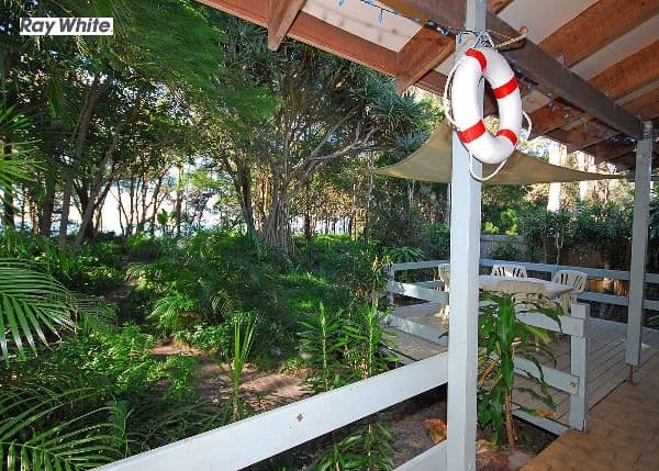 84 Kingfisher Parade, TOOGOOM QLD 4655, Toogoom - Thumbnail 4