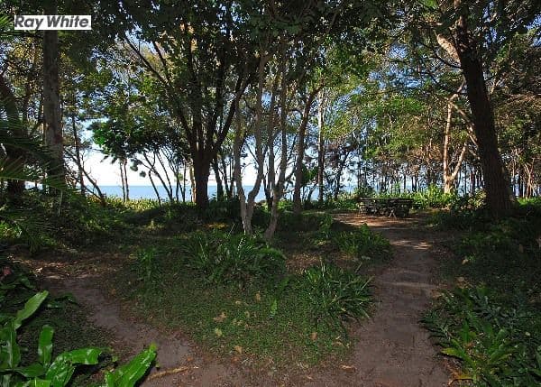 84 Kingfisher Parade, TOOGOOM QLD 4655, Toogoom - Thumbnail 5