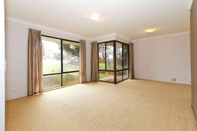 9 Farleigh Drive, WILLETTON WA 6155, Willetton - Thumbnail 3