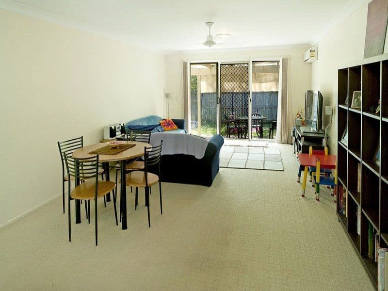 70 Ridgevale Drive, HELENSVALE QLD 4212, Helensvale - Thumbnail 8