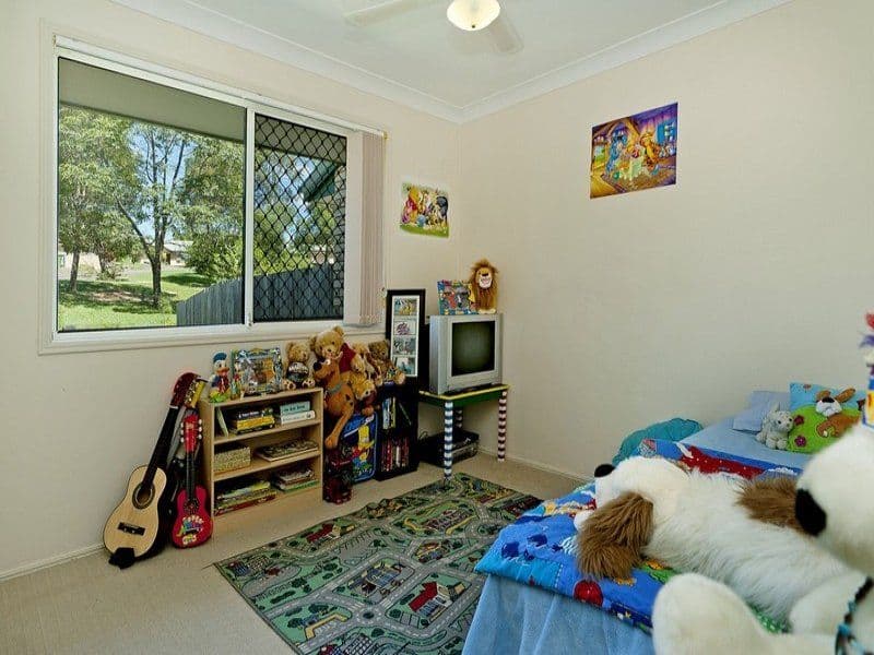 70 Ridgevale Drive, HELENSVALE QLD 4212, Helensvale - Thumbnail 7