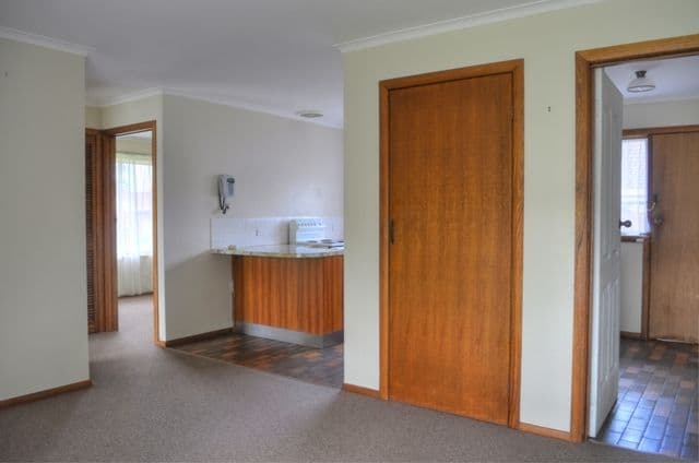 51 Donovans Road, WARRNAMBOOL VIC 3280, Warrnambool - Thumbnail 4