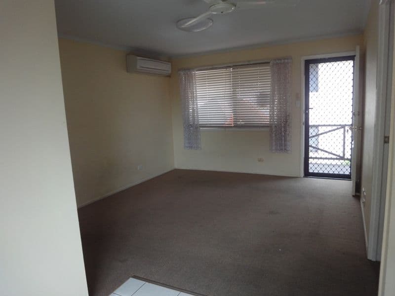 28 Defiance Road, WOODRIDGE QLD 4114, Woodridge - Thumbnail 4