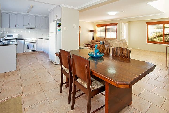 19A Gladstone, NEWTOWN QLD 4350, Newtown - Thumbnail 5