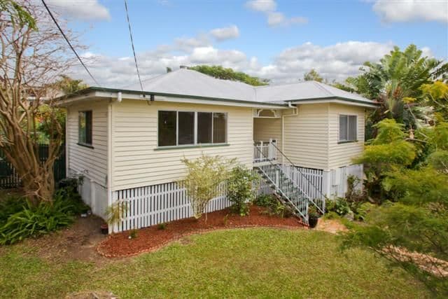 18 Fork Street, COORPAROO QLD 4151, Coorparoo - Thumbnail 2