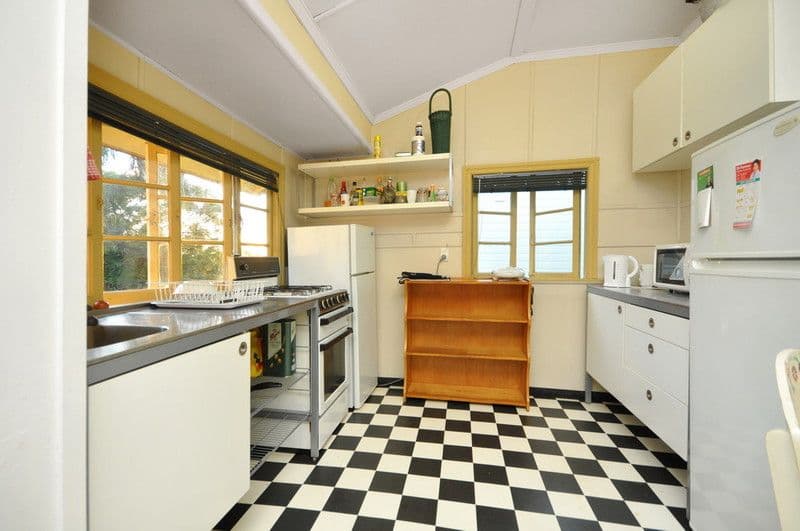 65 Macrossan Avenue, NORMAN PARK QLD 4170, Norman Park - Thumbnail 8