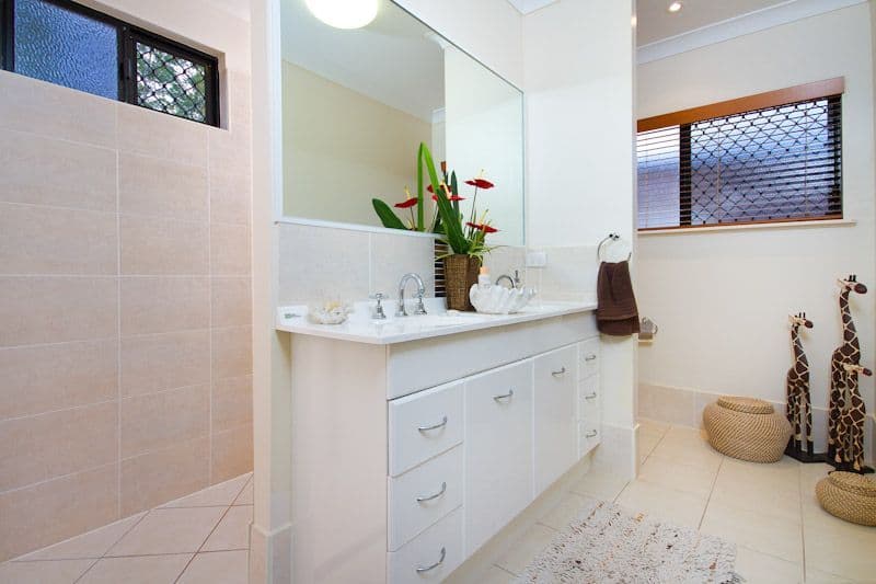 7 Carron Close, BENTLEY PARK QLD 4869, Bentley Park - Thumbnail 6