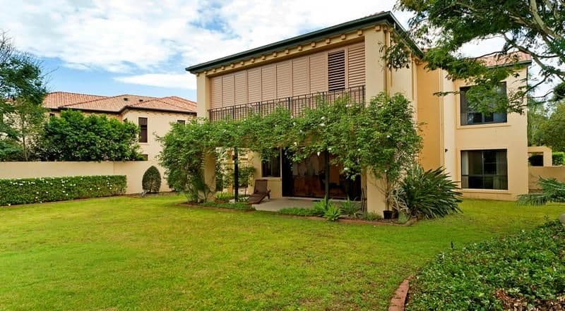 3202 The Palladian Drive, HOPE ISLAND QLD 4212, Hope Island - Thumbnail 2