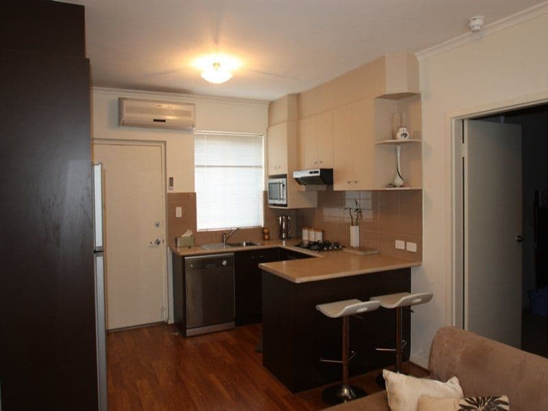 2/38 Childers Street, NORTH ADELAIDE SA 5006, North Adelaide - Thumbnail 2