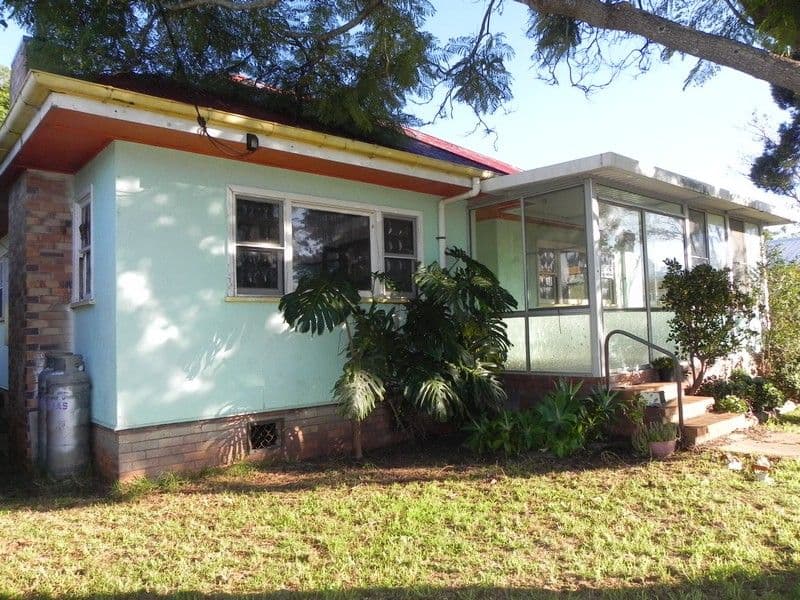 15 Steele, PITTSWORTH QLD 4356, Pittsworth - Thumbnail 2