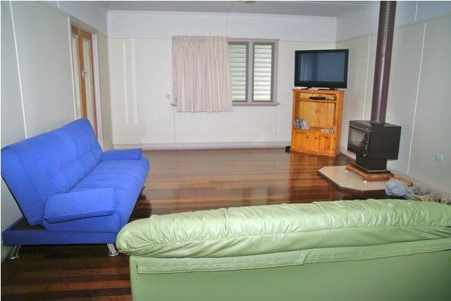 12 Tubber Street, BEAUDESERT QLD 4285, Beaudesert - Thumbnail 5