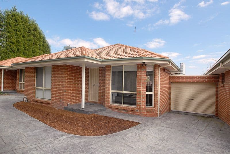 17 Lakeview Avenue, ROWVILLE VIC 3178, Rowville - Image 1