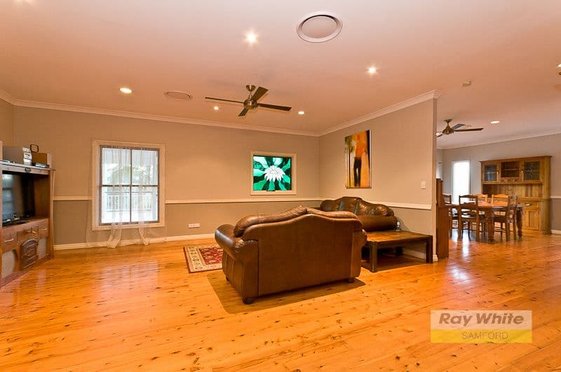 27 Linkwood Drive, FERNY HILLS QLD 4055, Ferny Hills - Thumbnail 3