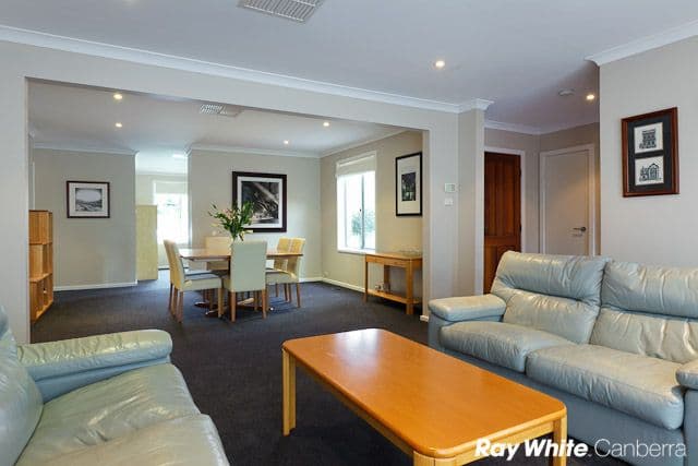 116 Eggleston Crescent, CHIFLEY ACT 2606, Chifley - Thumbnail 4