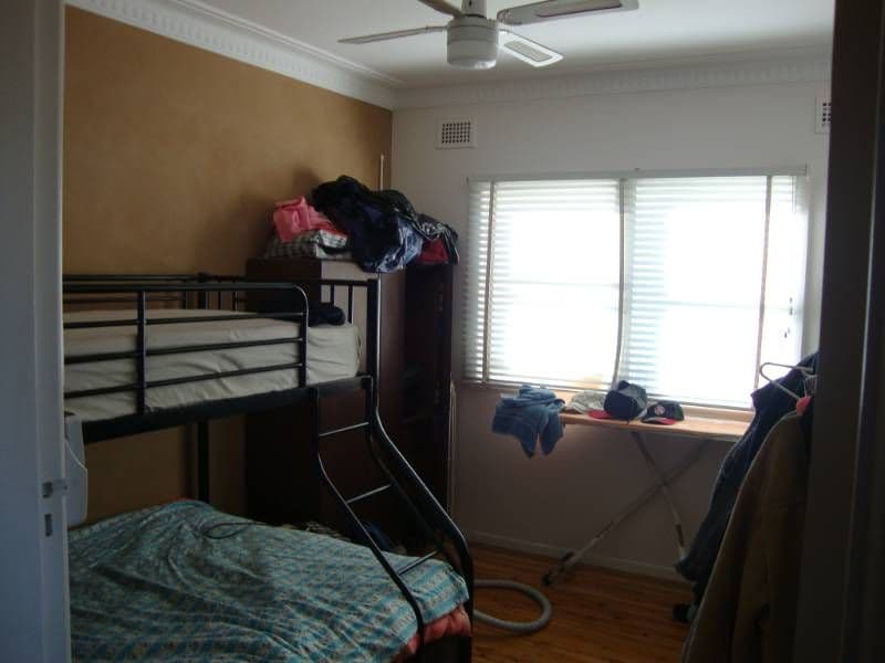 18 Bell Crescent, FAIRFIELD NSW 2165, Fairfield - Thumbnail 2