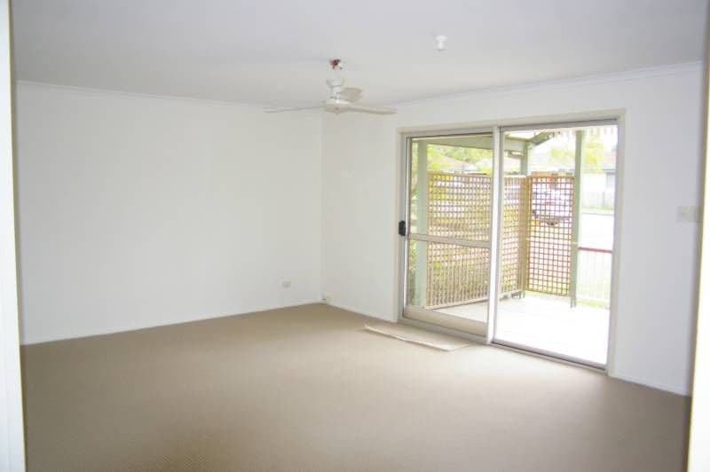 16 Fredan Road, DECEPTION BAY QLD 4508, Deception Bay - Thumbnail 3