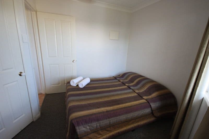 Unit 25 Illawong Beach Resort, EAST MACKAY QLD 4740, East Mackay - Thumbnail 3