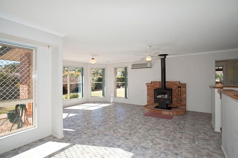 4 Derry Place (Windemere Drive), HODGSON VALE QLD 4352, Hodgson Vale - Thumbnail 5