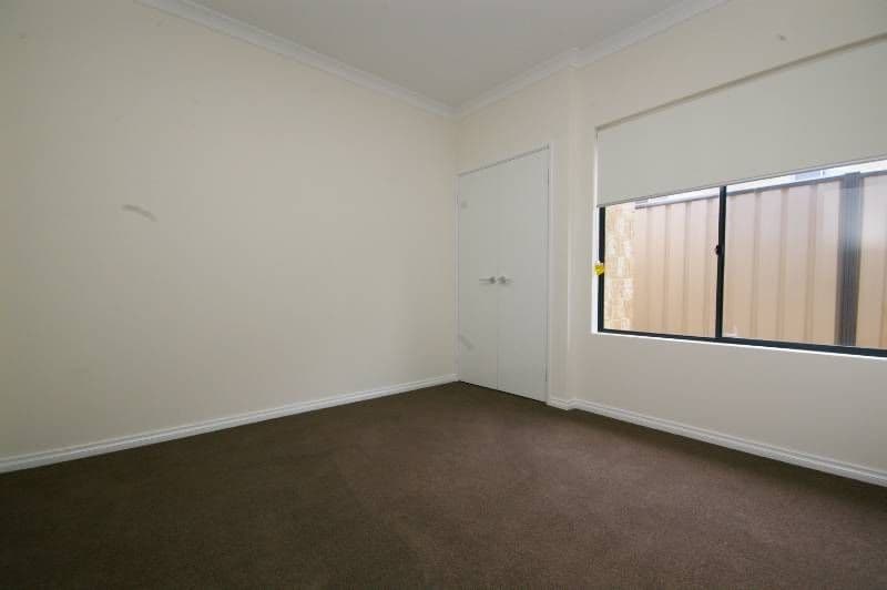 17a Coolham Way, BALGA WA 6061, Balga - Thumbnail 5