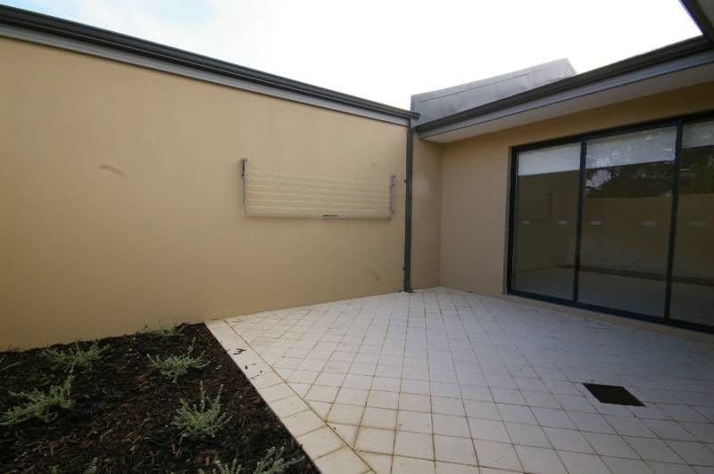 17a Coolham Way, BALGA WA 6061, Balga - Thumbnail 6