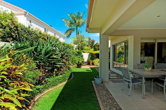 1678 Riverdale Drive, HOPE ISLAND QLD 4212, Hope Island - Thumbnail 3