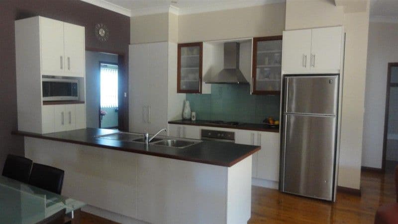 16 High Street, PARKES NSW 2870, Parkes - Thumbnail 2