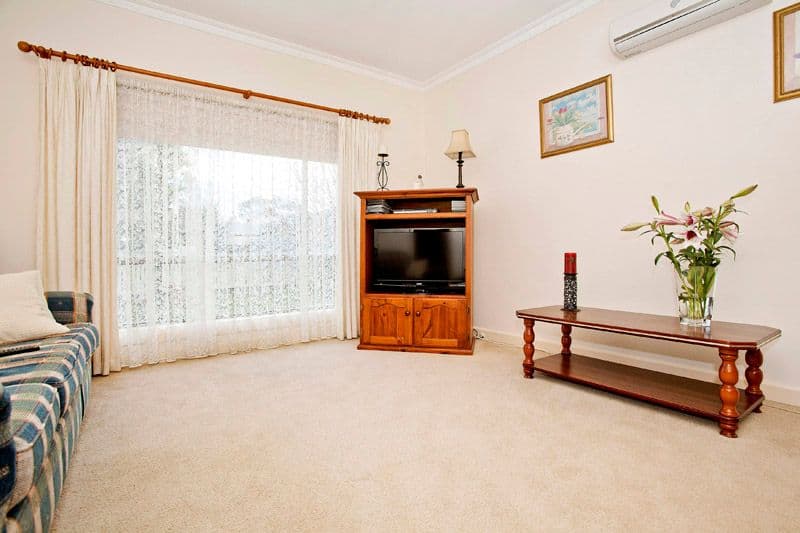 4  Kinross Street, BELMONT VIC 3216, Belmont - Thumbnail 4