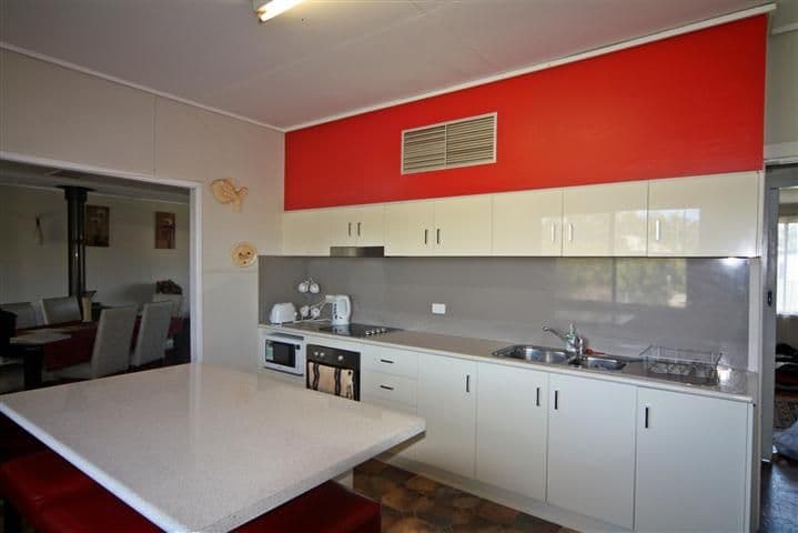 48 Charles Street, DALBY QLD 4405, Dalby - Thumbnail 2