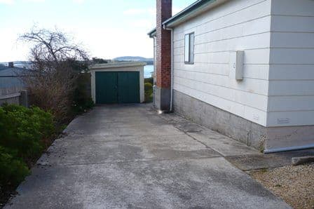 10 Ross Street, BEAUTY POINT TAS 7270, Beauty Point - Thumbnail 2
