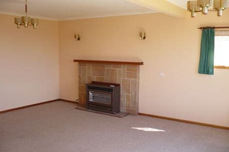 10 Ross Street, BEAUTY POINT TAS 7270, Beauty Point - Thumbnail 3