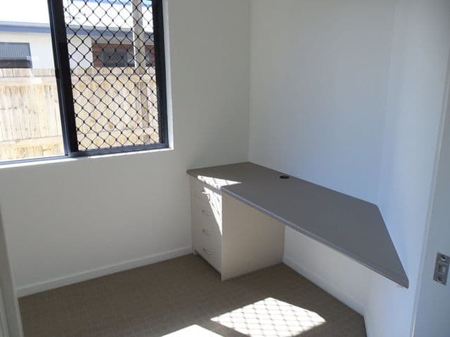 10 Coolum Court, BLACKS BEACH QLD 4740, Blacks Beach - Thumbnail 4