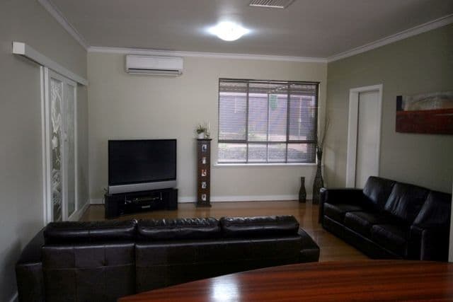 15 Webb Street, CLARE SA 5453, Clare - Thumbnail 4