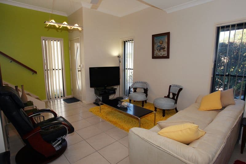 236 Broadwater Avenue West, MAROOCHYDORE QLD 4558, Maroochydore - Thumbnail 2