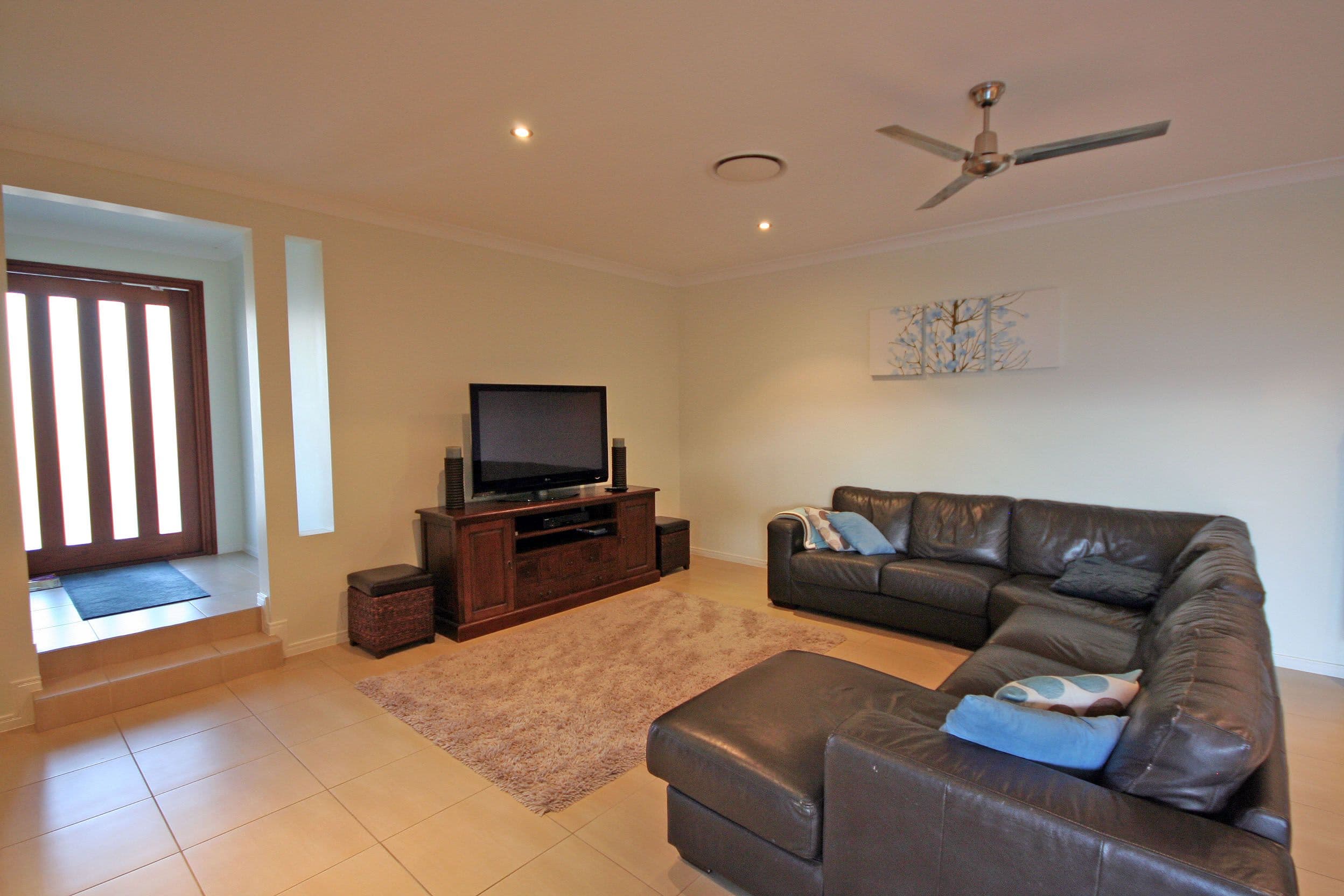 14 Chalmers Court, SAMFORD VILLAGE QLD 4520, Samford Village - Thumbnail 5