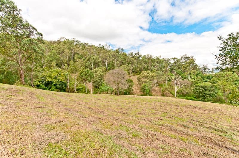 36 Woodfern Court, SAMFORD VALLEY QLD 4520, Samford Valley - Thumbnail 3