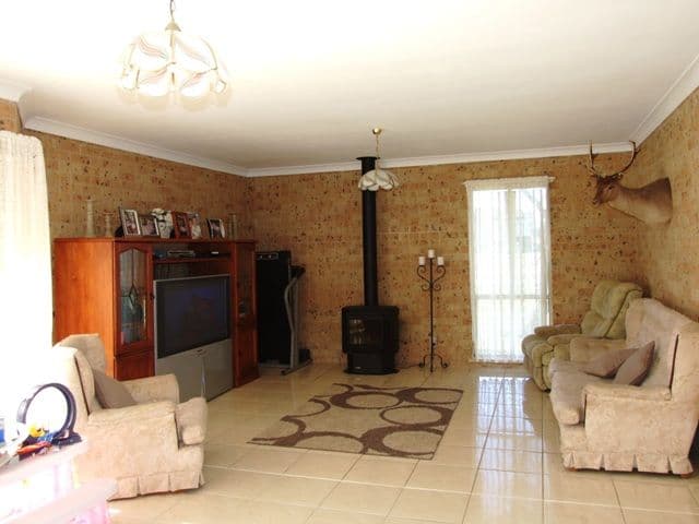 40 White Gum Road, ULLADULLA NSW 2539, Ulladulla - Thumbnail 3